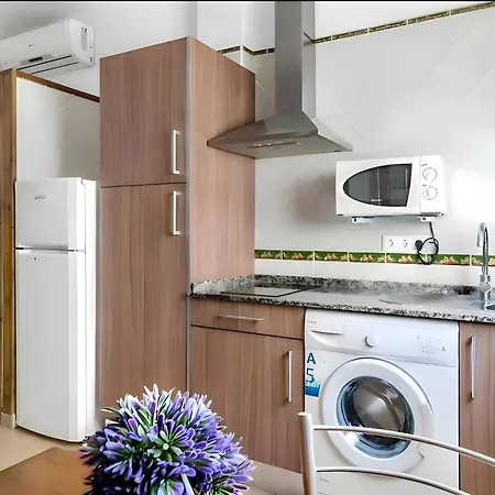 Estudio Con Aire Acondicionado Centro Del Pueblo Apartmán *